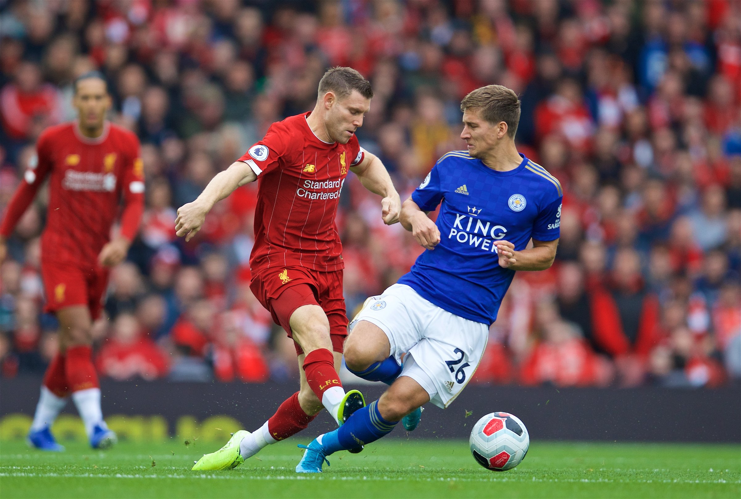 他曾在多个 他曾在多个